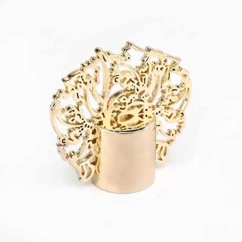 Zinc Alloy Lace Edge Lid Perfume Bottle